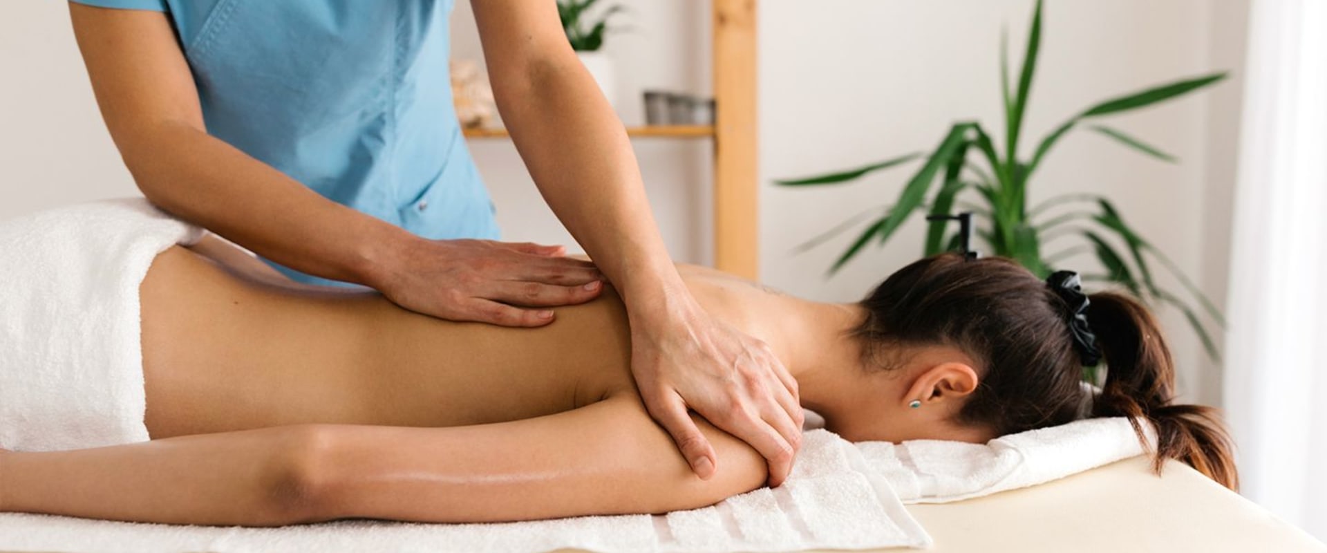 A Comprehensive Guide to Massage Therapy for Chronic Pain Management